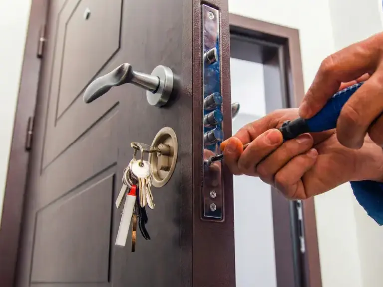 Porta blindada em Bauru – instalação e manutenção
